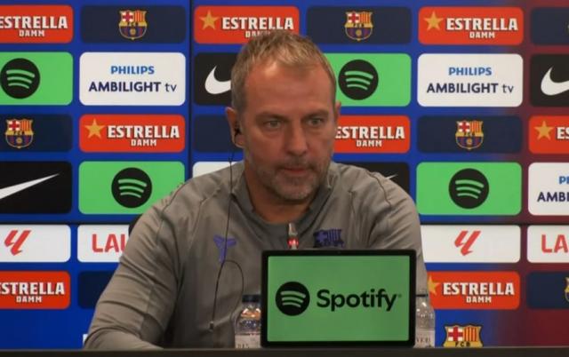 色的中场球 色的中场球