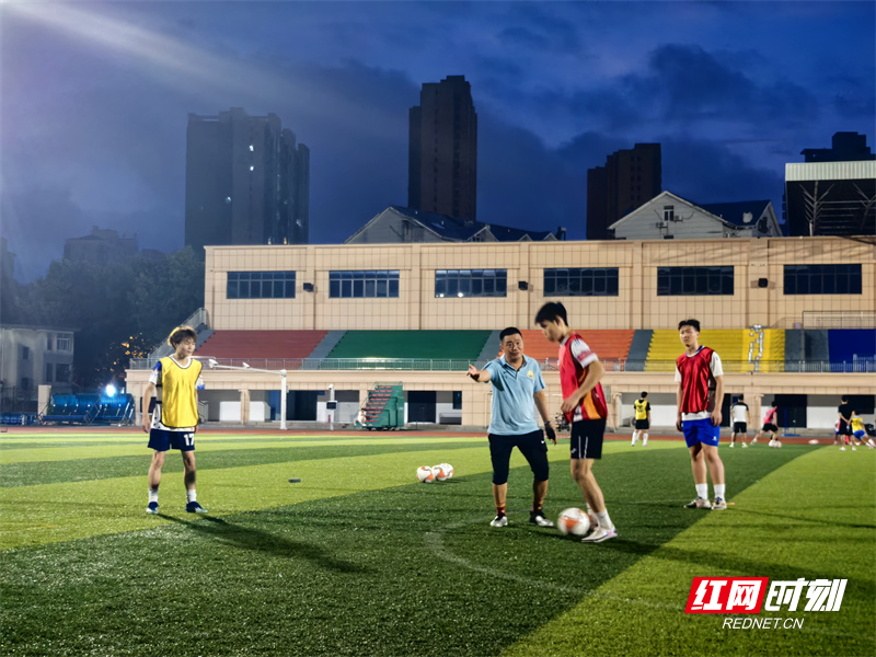 力的常德市, 邓琴, 的亮点是主 力的常德市, 邓琴, 的亮点是主